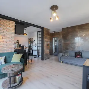  Apartament Z Ogródkiem Stare Polska